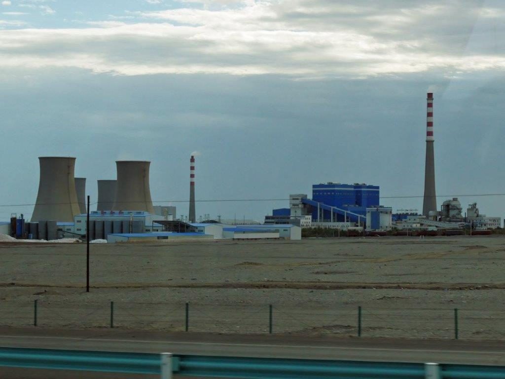 Fabrikoasen in der Wüste 