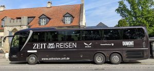 ZEIT-Reisen-Bus
