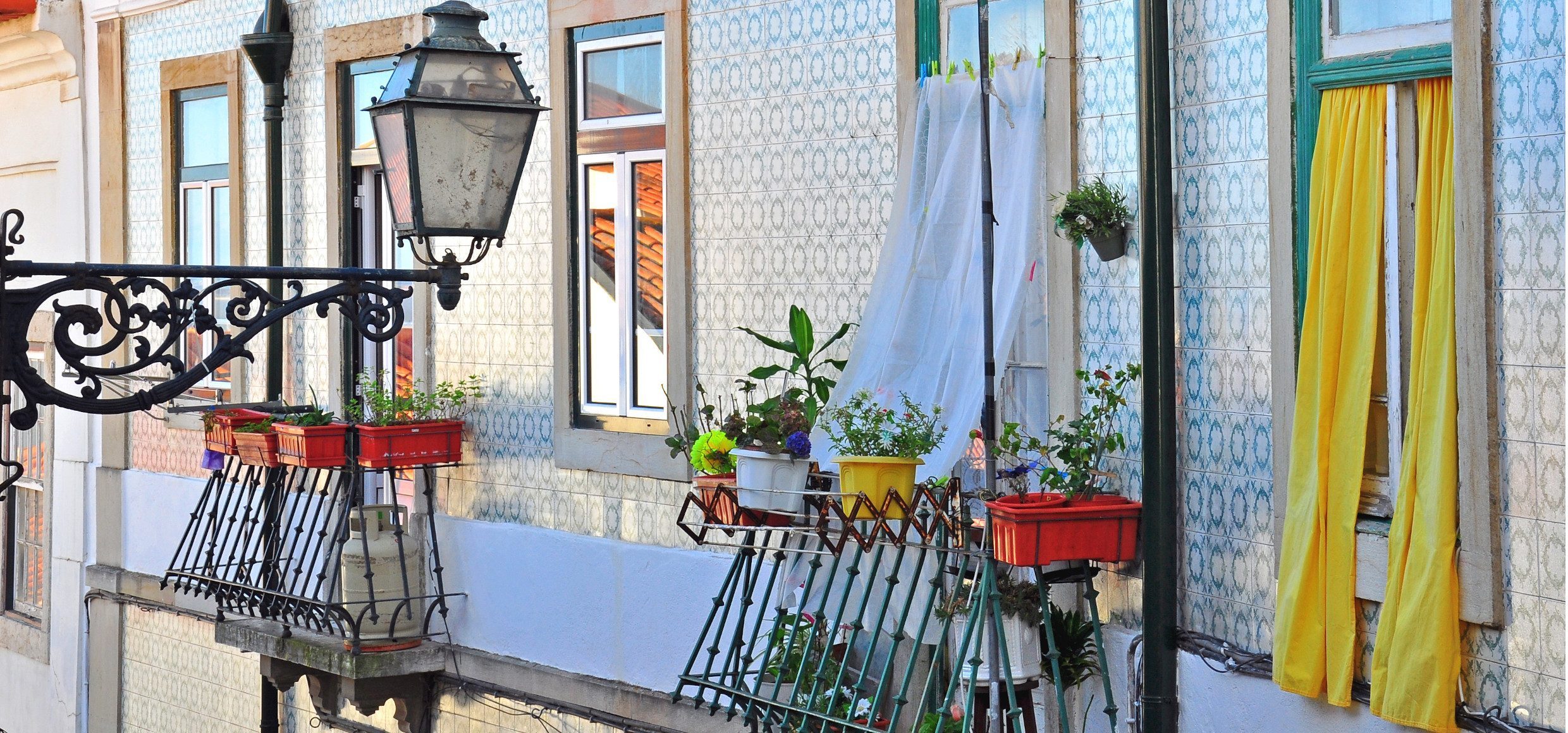 Portgual-Hausfenster-Lissabon