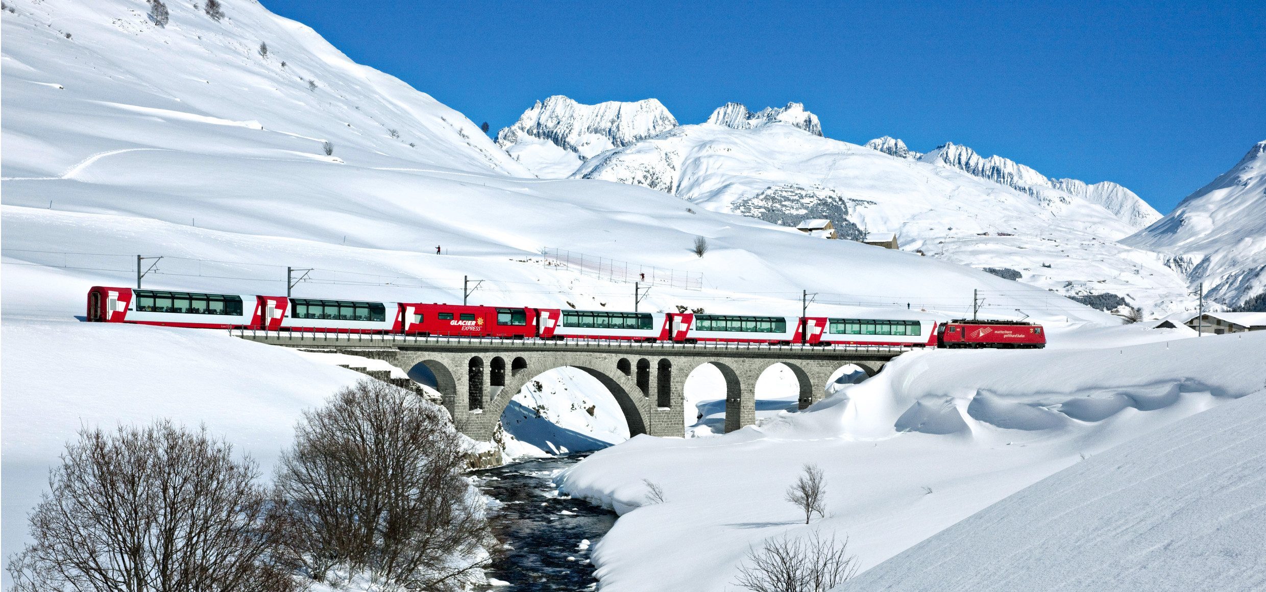 Schweiz_Glacier Express_01_(c)Switzerland Tourism