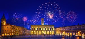 Bologna Italien Feuerwerk Silvester